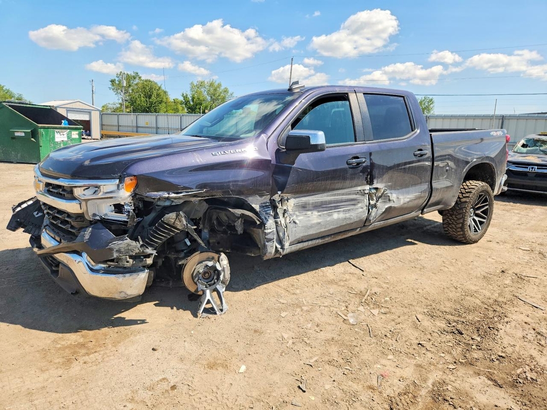 منظر 2023 CHEVROLET SILVERADO K1500 LT، زاوية 1
