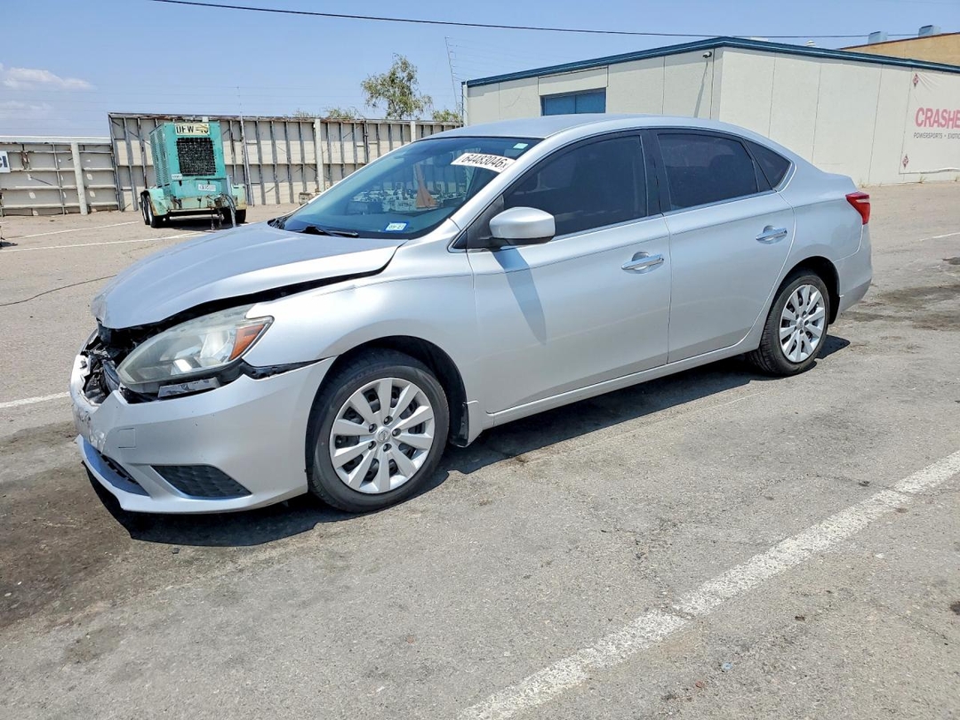 Vue de 2019 NISSAN SENTRA S, angle 1