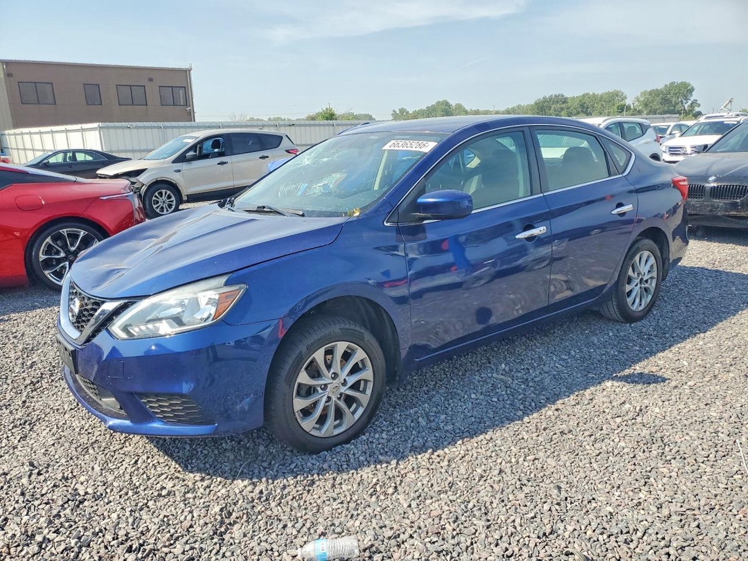 منظر 2019 NISSAN SENTRA SV، زاوية 1