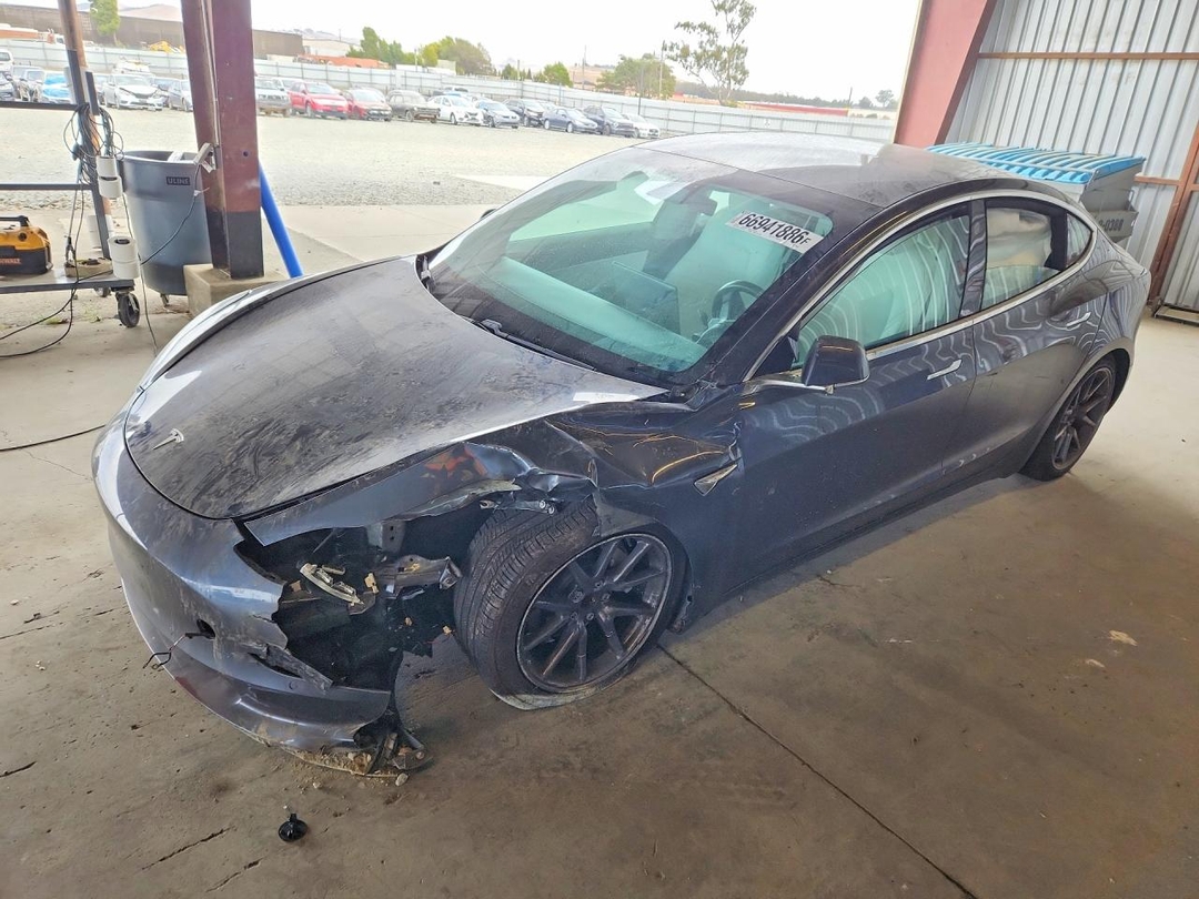 Vedere 2020 TESLA MODEL 3, unghi 1
