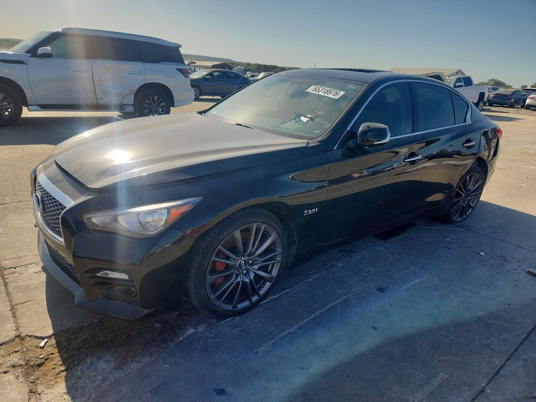 Vista de 2016 INFINITI Q50 RED SPORT 400, ángulo 1