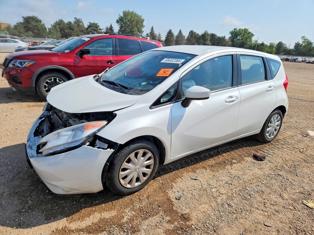 منظر 2015 NISSAN VERSA NOTE SV، زاوية 1