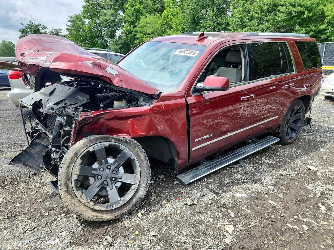Вид 2019 GMC YUKON DENALI, угол 1