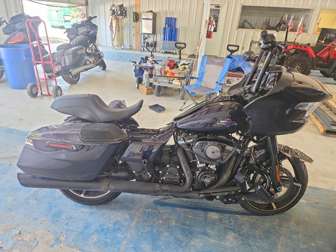 Vista de 2025 HARLEY-DAVIDSON FLTRX, ángulo 1