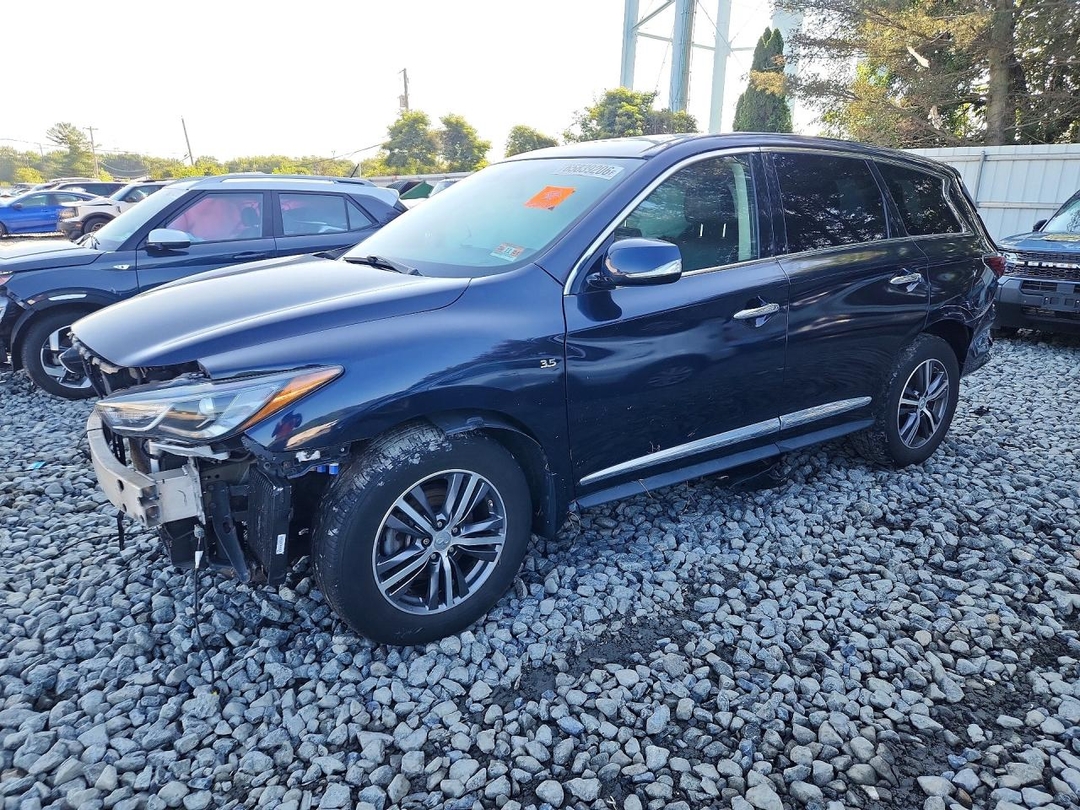 منظر 2017 INFINITI QX60 BASE، زاوية 1