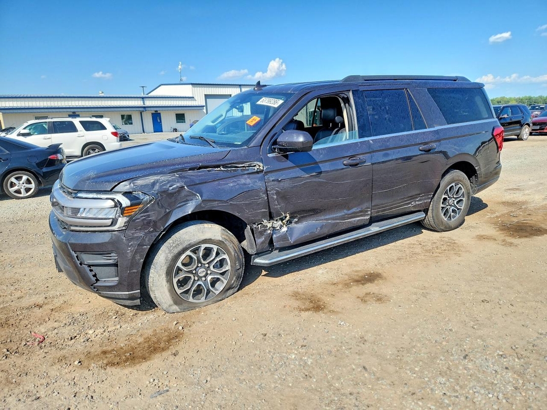 Vista de 2023 FORD EXPEDITION MAX XLT, ángulo 1