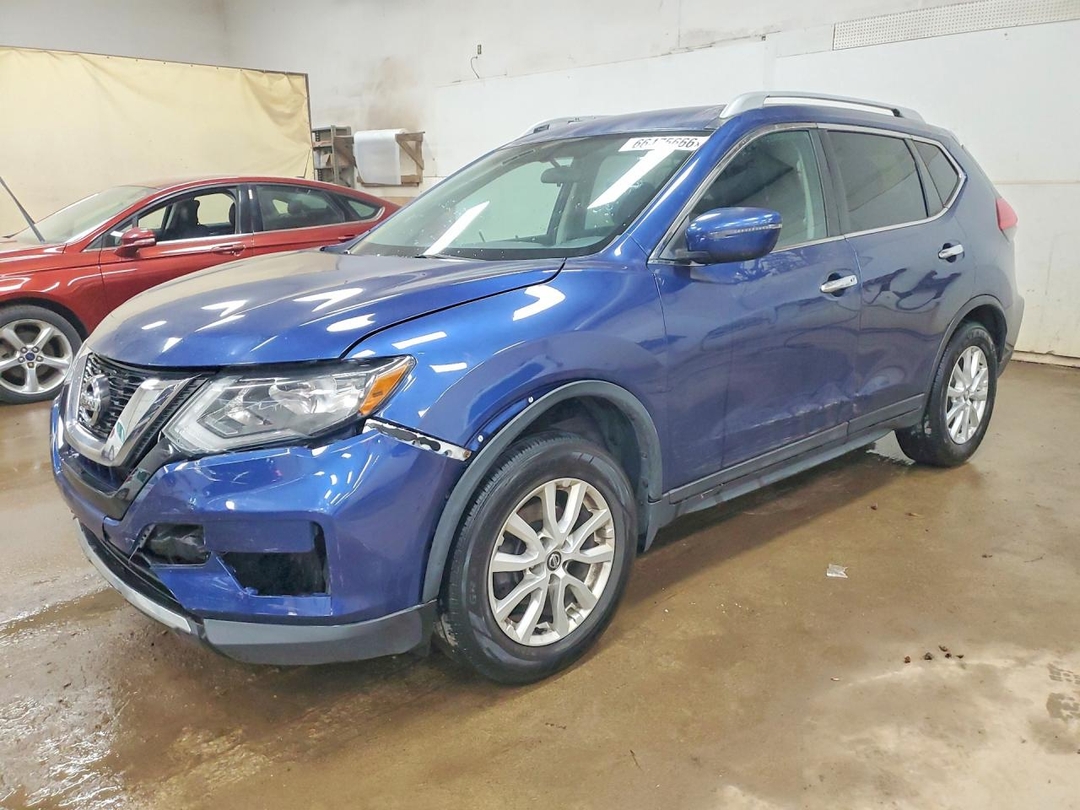Вид 2017 NISSAN ROGUE S, угол 1