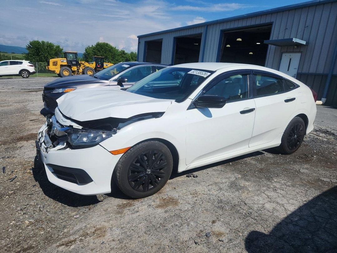 Vue de 2016 HONDA CIVIC LX, angle 1