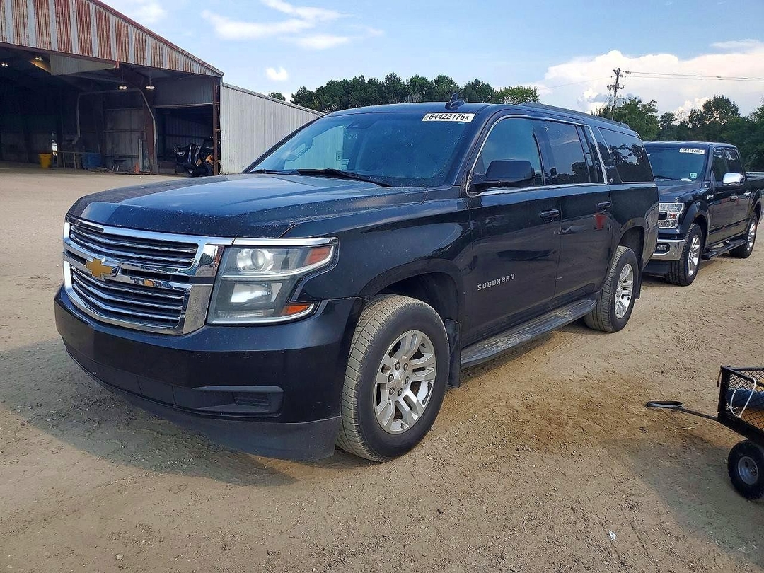 منظر 2020 CHEVROLET SUBURBAN C1500 LT، زاوية 1