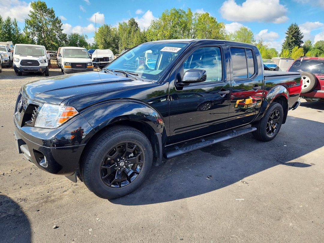 Vue de 2021 NISSAN FRONTIER SV, angle 1