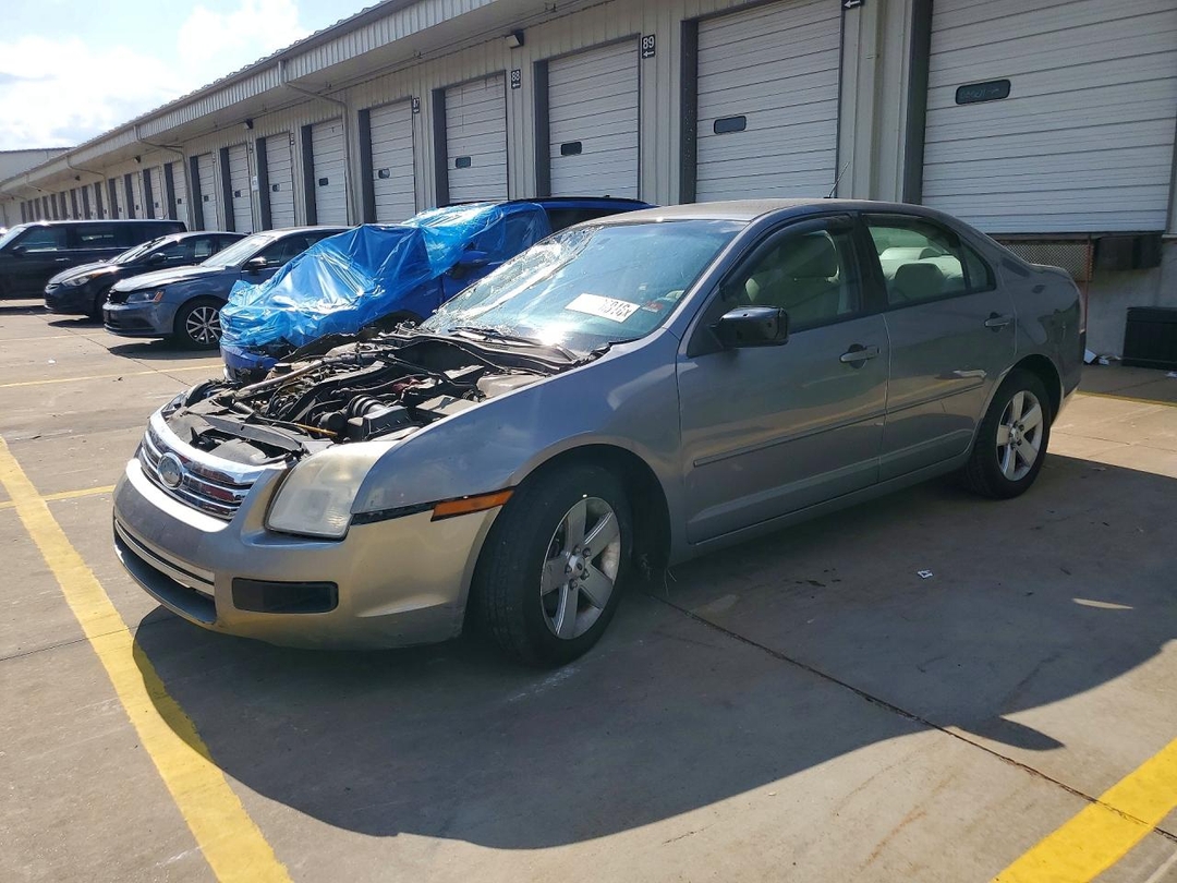 Vista de 2007 FORD FUSION SE, ángulo 1