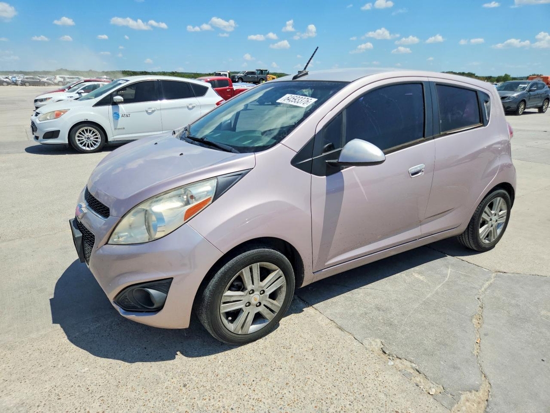 منظر 2013 CHEVROLET SPARK 1LT، زاوية 1