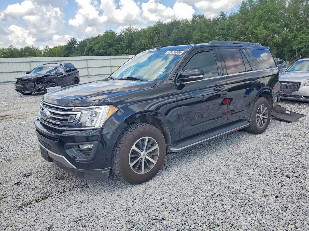 Vista de 2018 FORD EXPEDITION XLT, ángulo 1