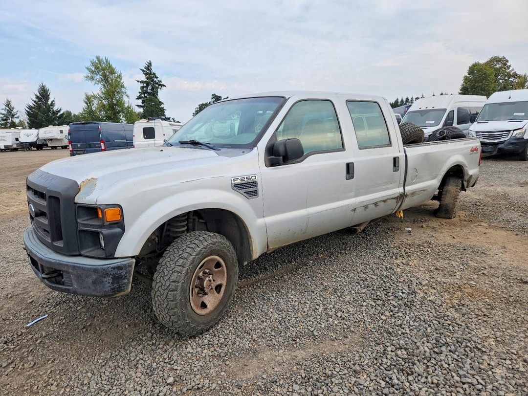 Vue de 2008 FORD F250 SUPER DUTY, angle 1