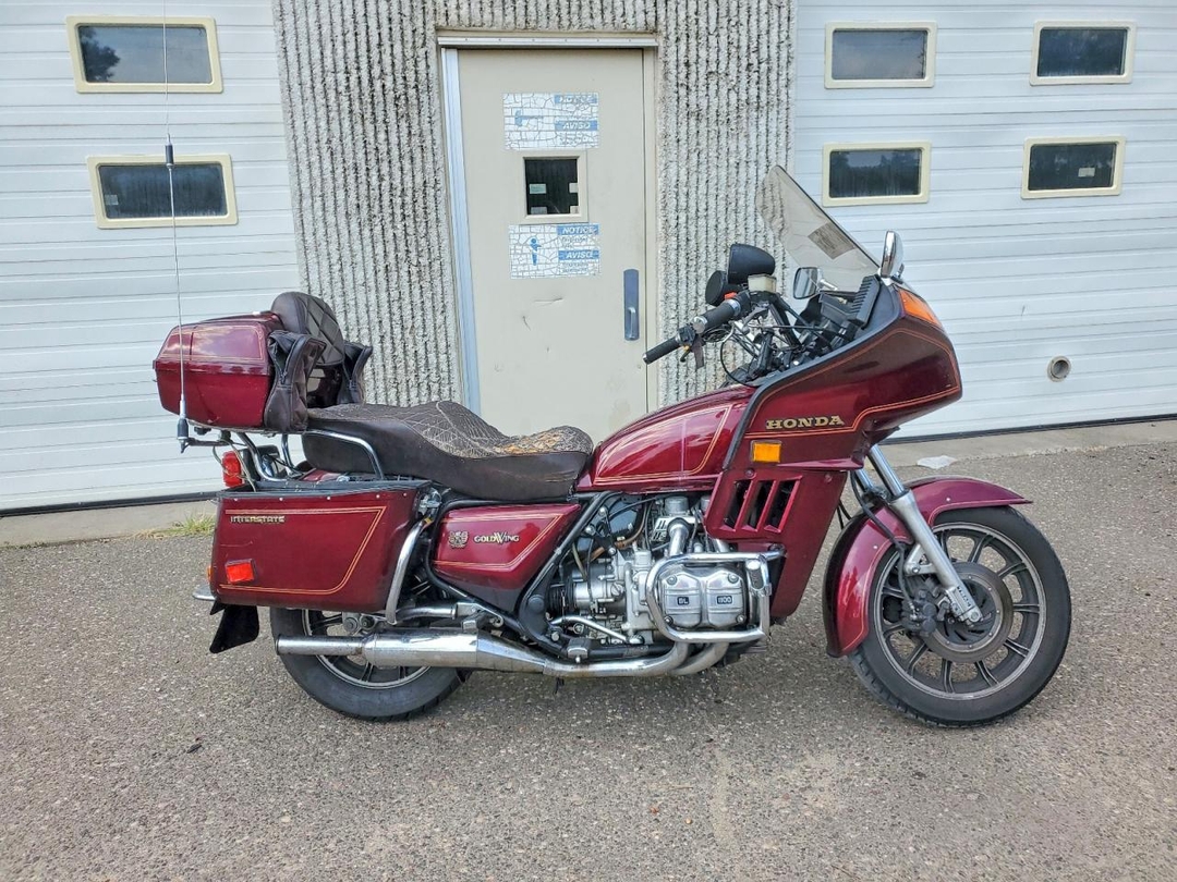 Vista de 1983 HONDA GL1100 I, ángulo 1