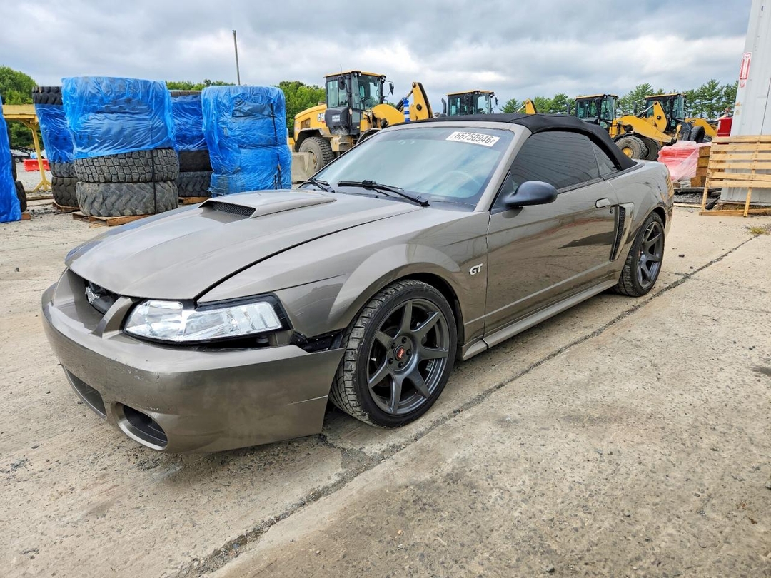 منظر 2002 FORD MUSTANG GT، زاوية 1