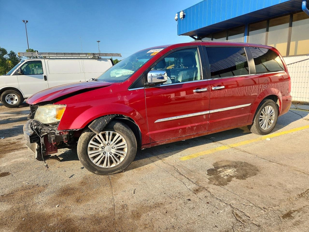 Vista de 2015 CHRYSLER TOWN &amp; COUNTRY TOURING L, ángulo 1