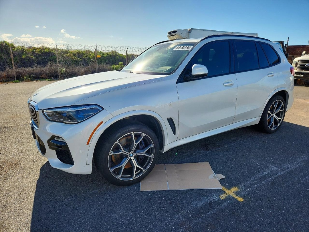 منظر 2019 BMW X5 XDRIVE40I، زاوية 1
