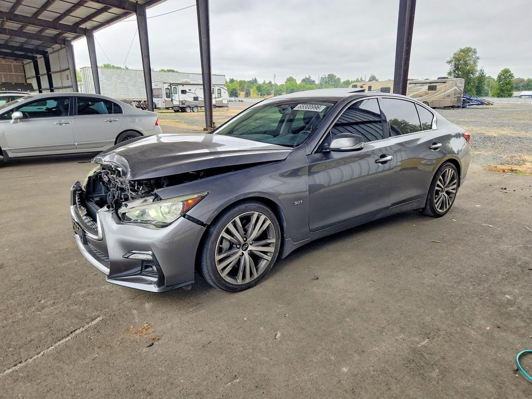 Vista de 2018 INFINITI Q50 3.0T SPORT, ángulo 1