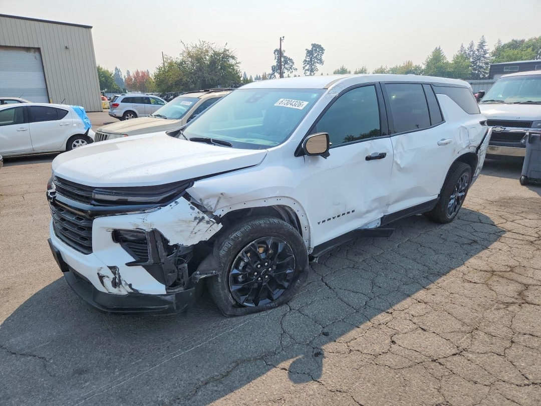 منظر 2024 CHEVROLET TRAVERSE LS، زاوية 1