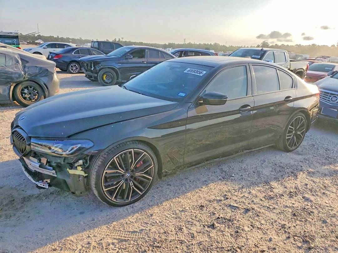 Vedere 2023 BMW M550XI, unghi 1