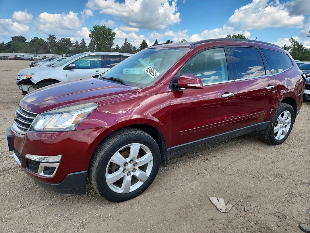 Vue de 2016 CHEVROLET TRAVERSE LT, angle 1