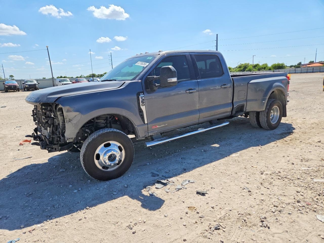 منظر 2026 FORD F350 SUPER DUTY، زاوية 1