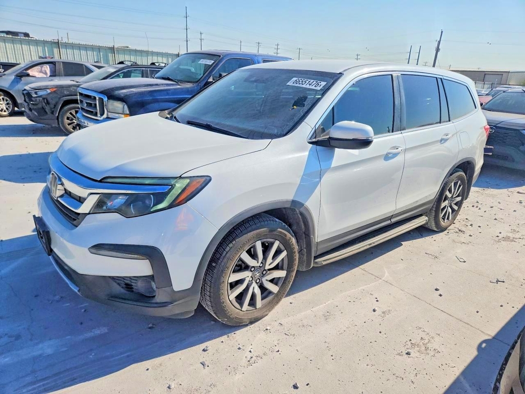 Vista de 2021 HONDA PILOT EX, ángulo 1