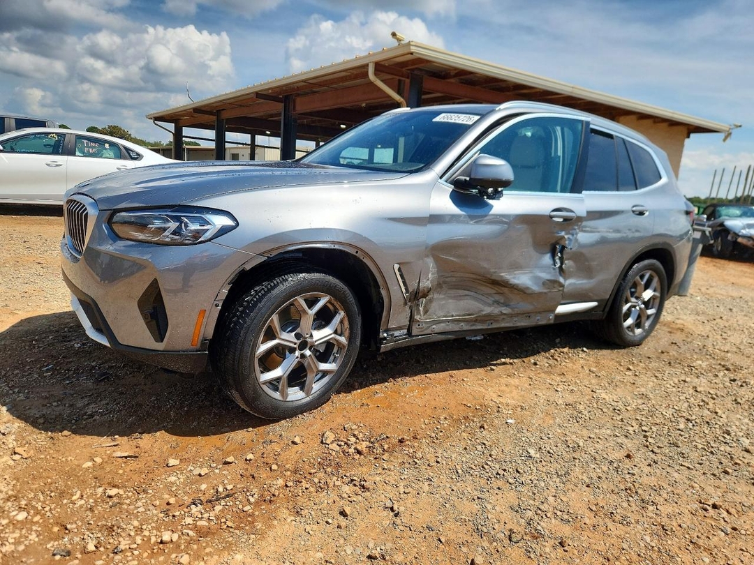 Vue de 2023 BMW X3 XDRIVE30I, angle 1