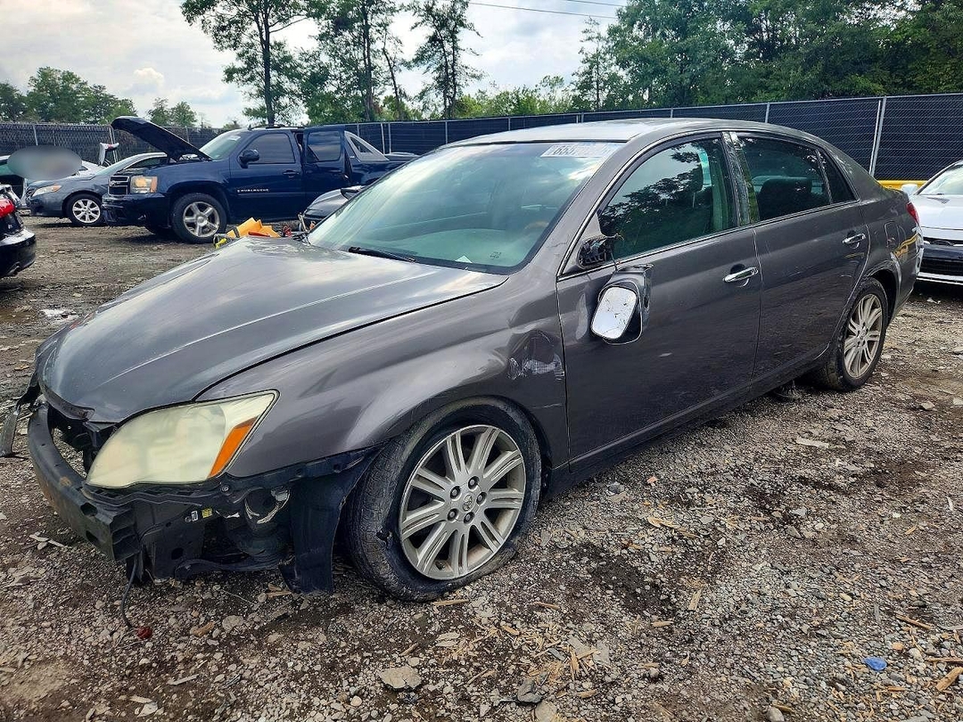 Vue de 2007 TOYOTA AVALON LIMITED, angle 1