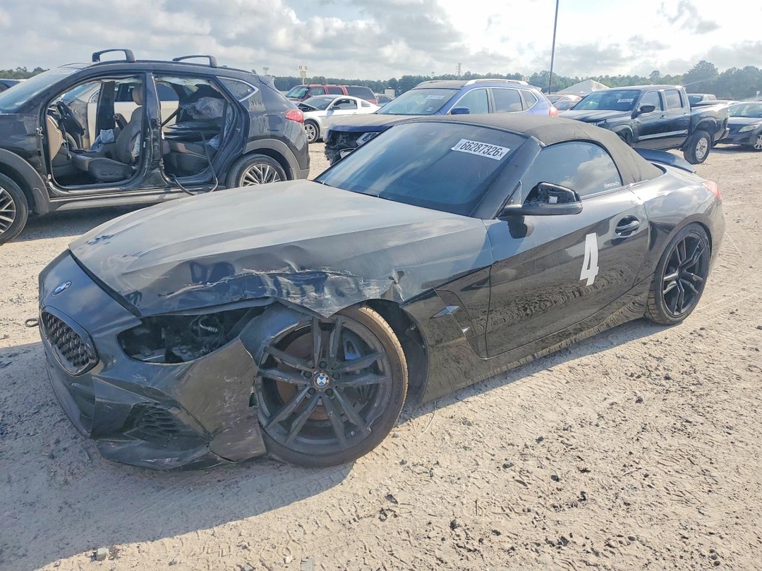 Vista de 2020 BMW Z4 M40I, ángulo 1