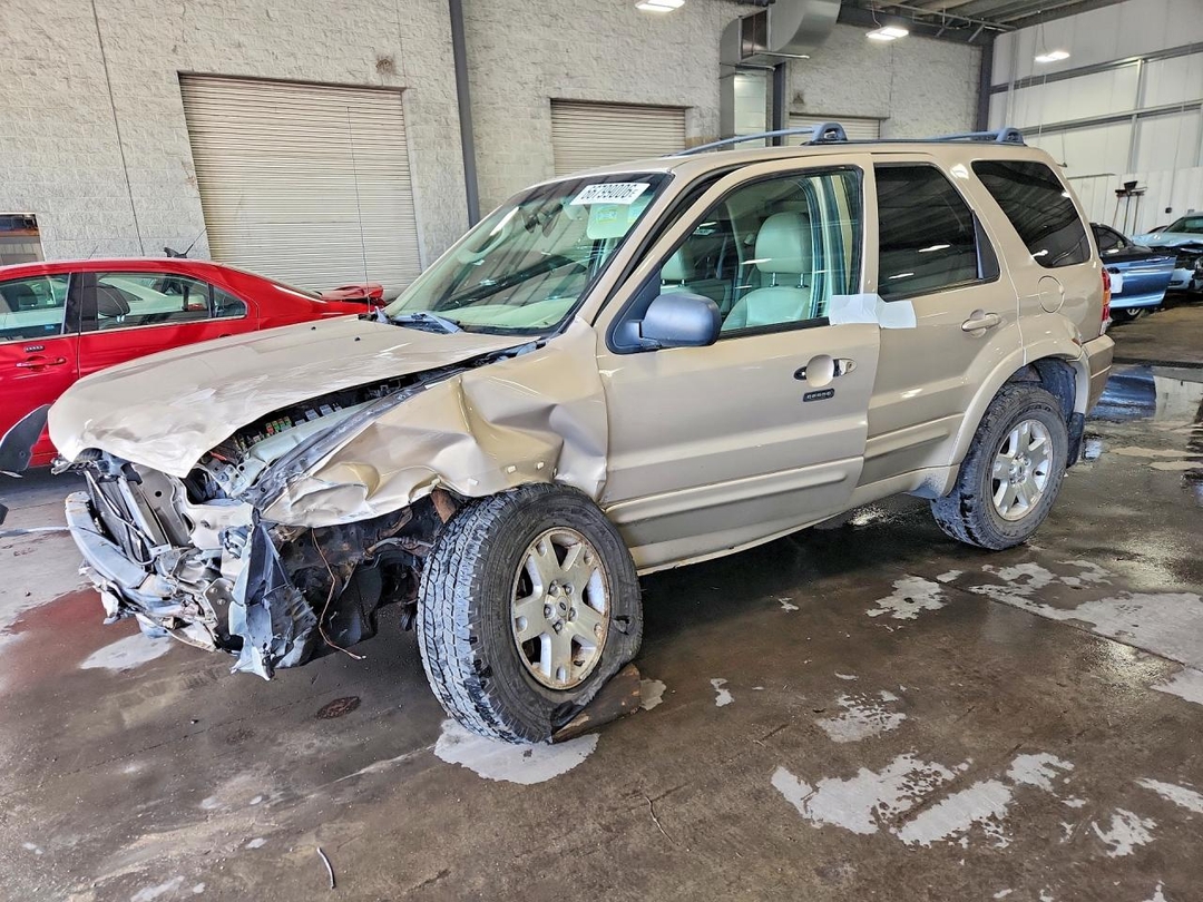 Vue de 2007 FORD ESCAPE LIMITED, angle 1