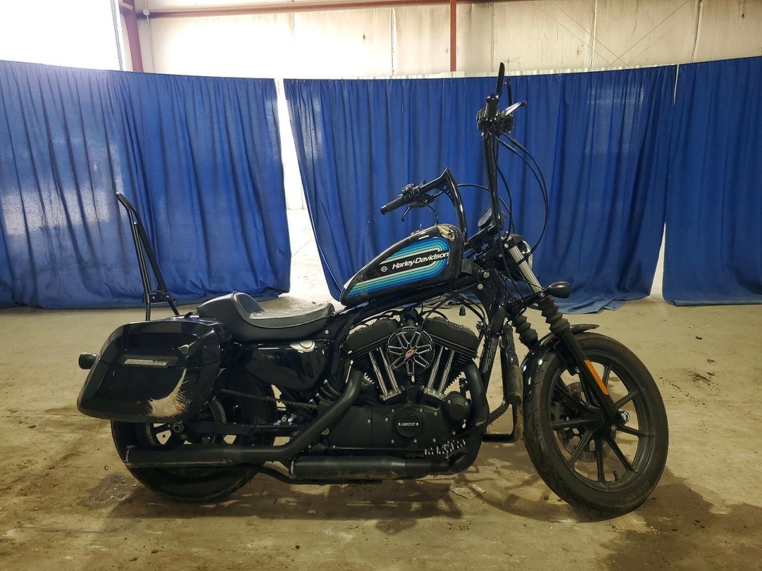 Вид 2018 HARLEY-DAVIDSON XL1200 NS, угол 1