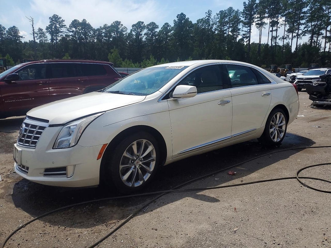 منظر 2013 CADILLAC XTS LUXURY COLLECTION، زاوية 1