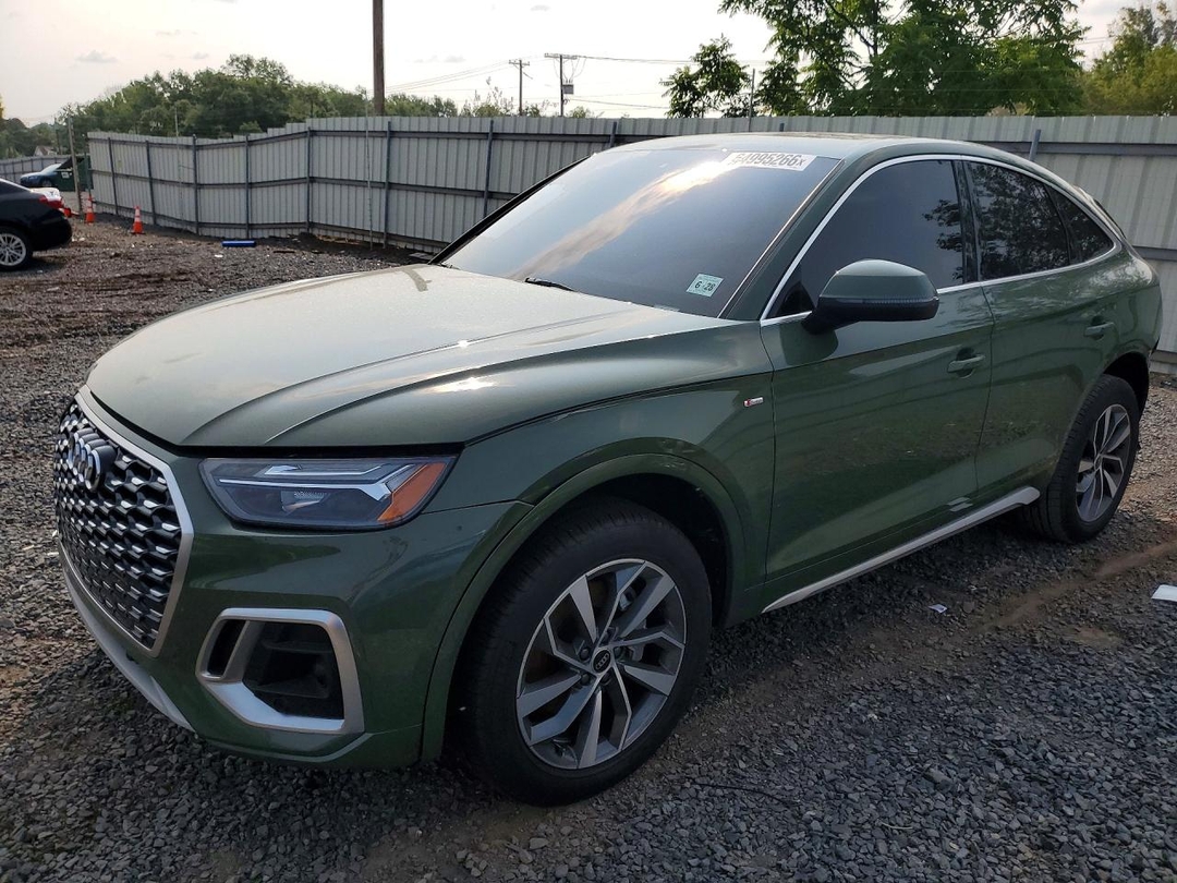 Вид 2023 AUDI Q5 SPORTBACK PRM PLS 45, угол 1