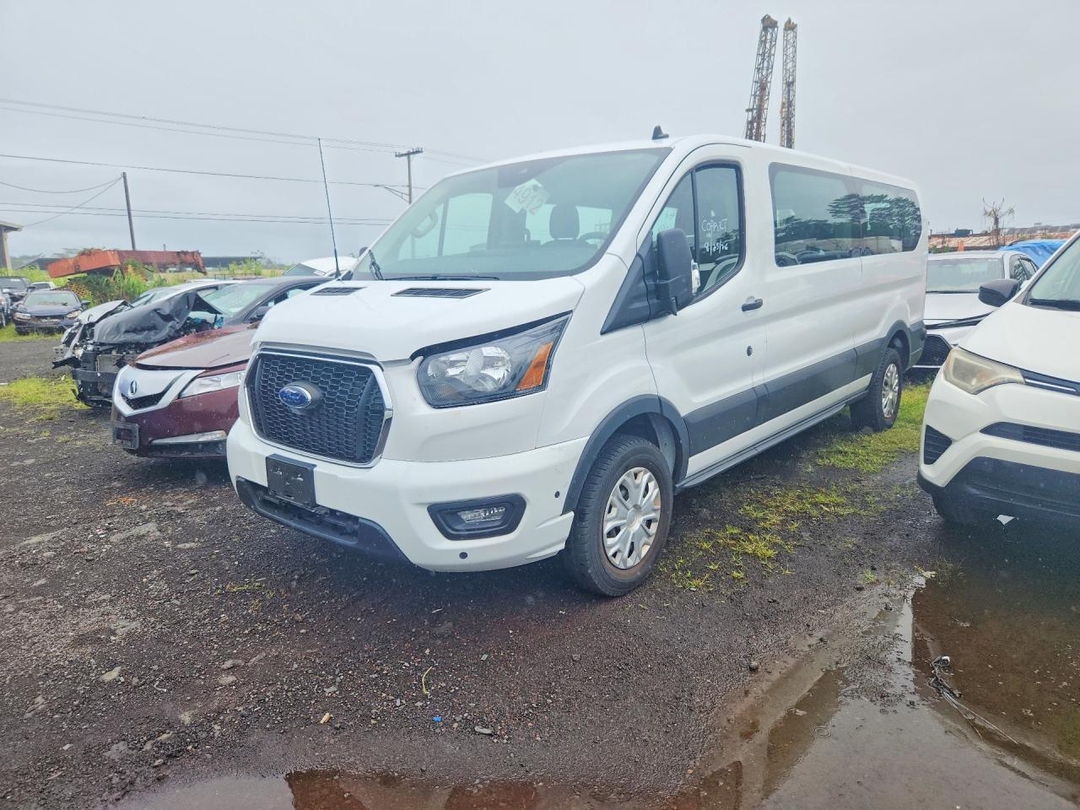 Vista de 2024 FORD TRANSIT T-350, ángulo 1