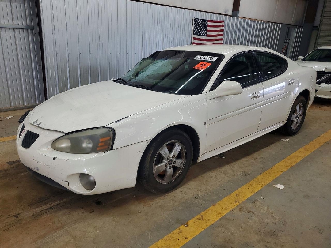 Vista de 2006 PONTIAC GRAND PRIX, ángulo 1