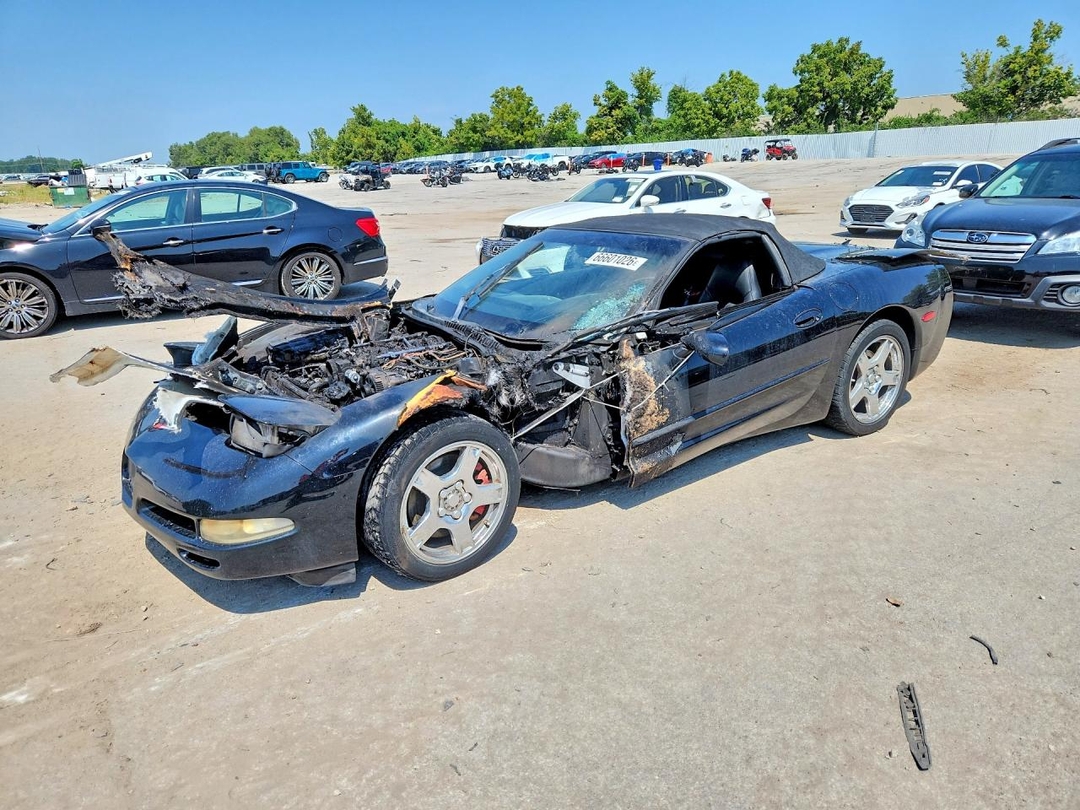 Vue de 1998 CHEVROLET CORVETTE, angle 1