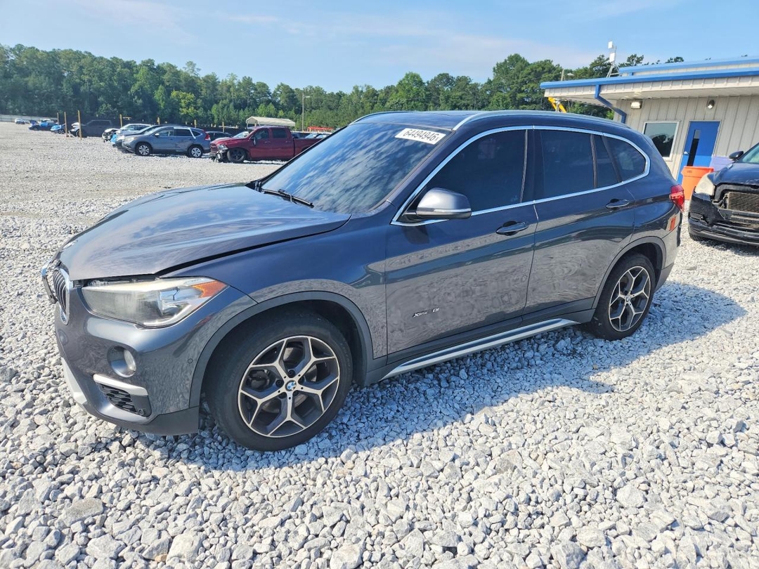 Vista de 2018 BMW X1 XDRIVE28I, ángulo 1
