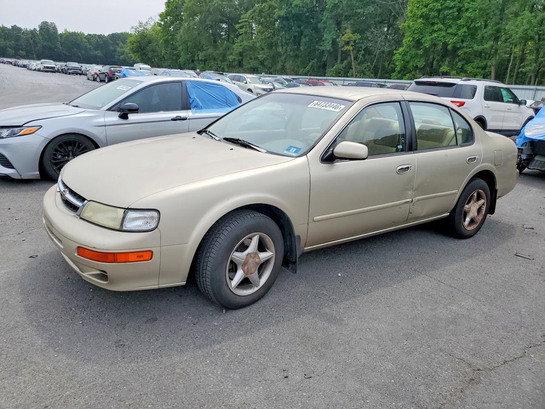 Vista de 1999 NISSAN MAXIMA GXE, ángulo 1