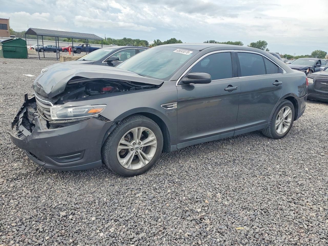 Vista de 2016 FORD TAURUS SEL, ángulo 1