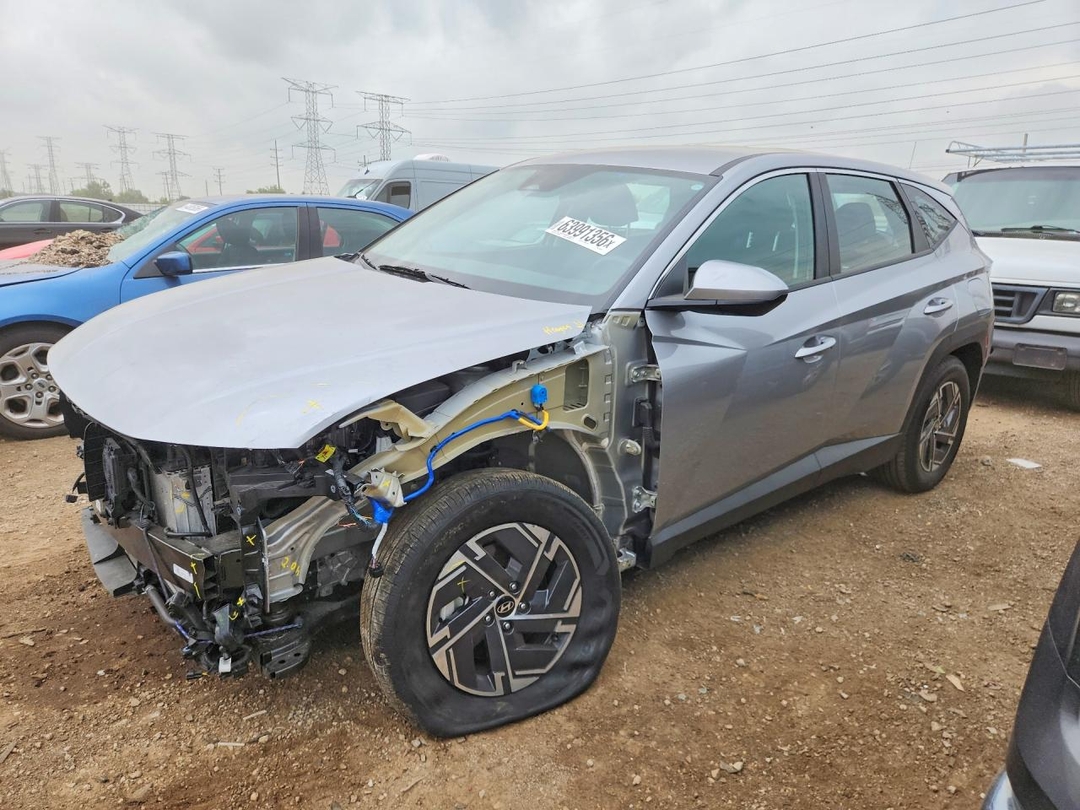 Vue de 2026 HYUNDAI TUCSON BLUE SE, angle 1