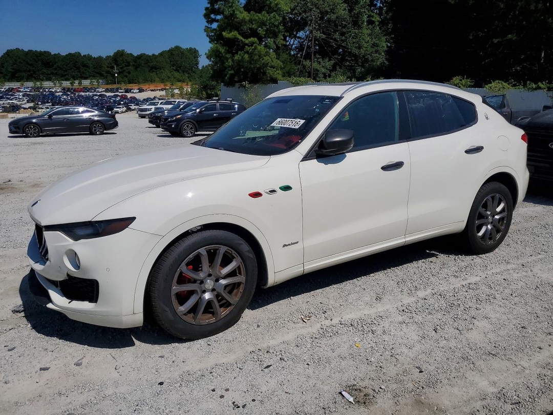 منظر 2018 MASERATI LEVANTE LUXURY، زاوية 1