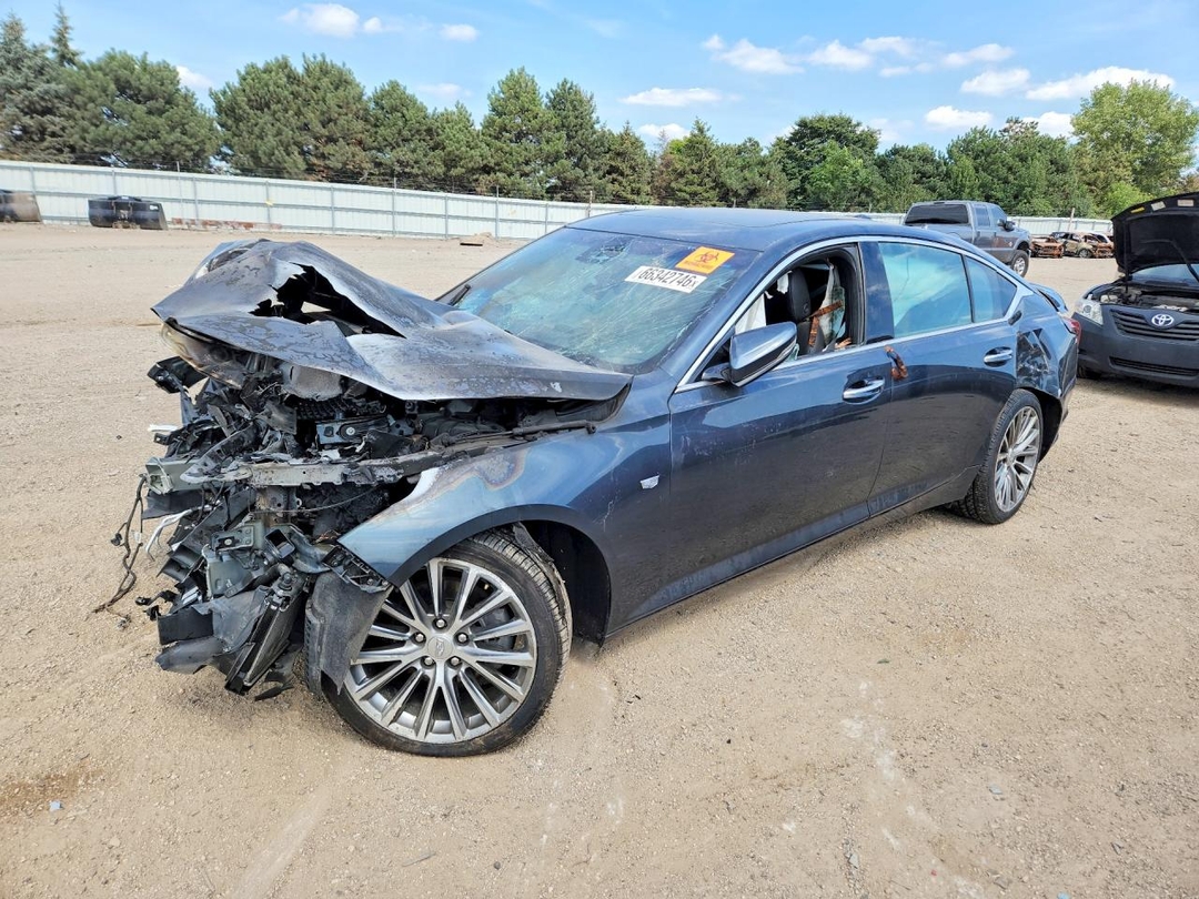 Vue de 2021 CADILLAC CT5 PREMIUM LUXURY, angle 1