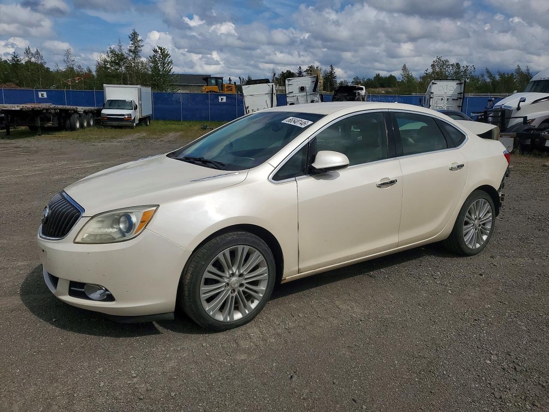 منظر 2014 BUICK VERANO، زاوية 1