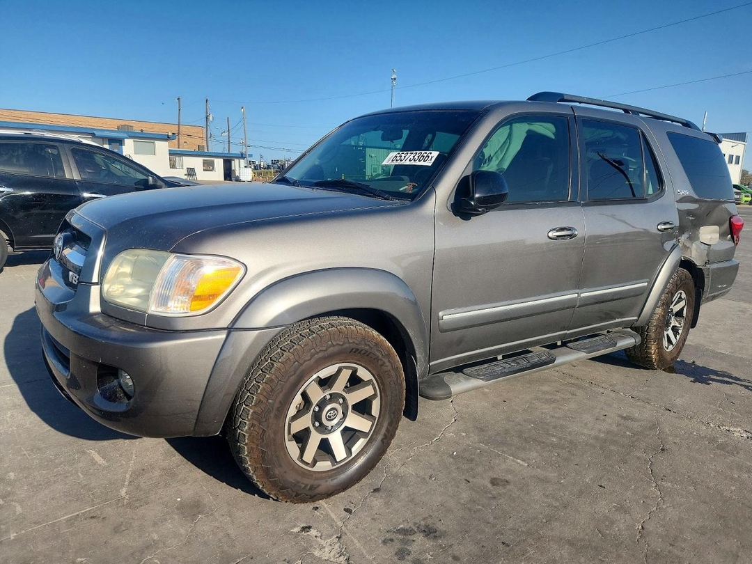 Vista de 2005 TOYOTA SEQUOIA SR5, ángulo 1