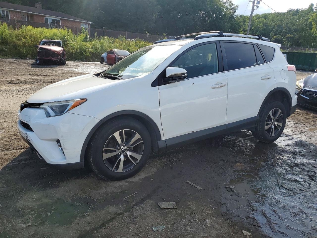 Vedere 2018 TOYOTA RAV4 XLE, unghi 1