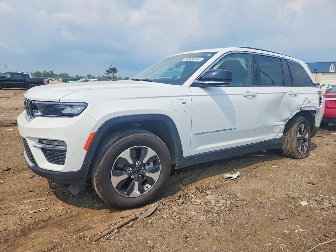 منظر 2025 JEEP GRAND CHEROKEE 4XE، زاوية 1