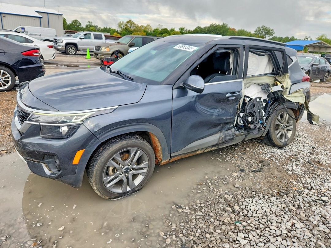 Vista de 2023 KIA SELTOS S, ángulo 1