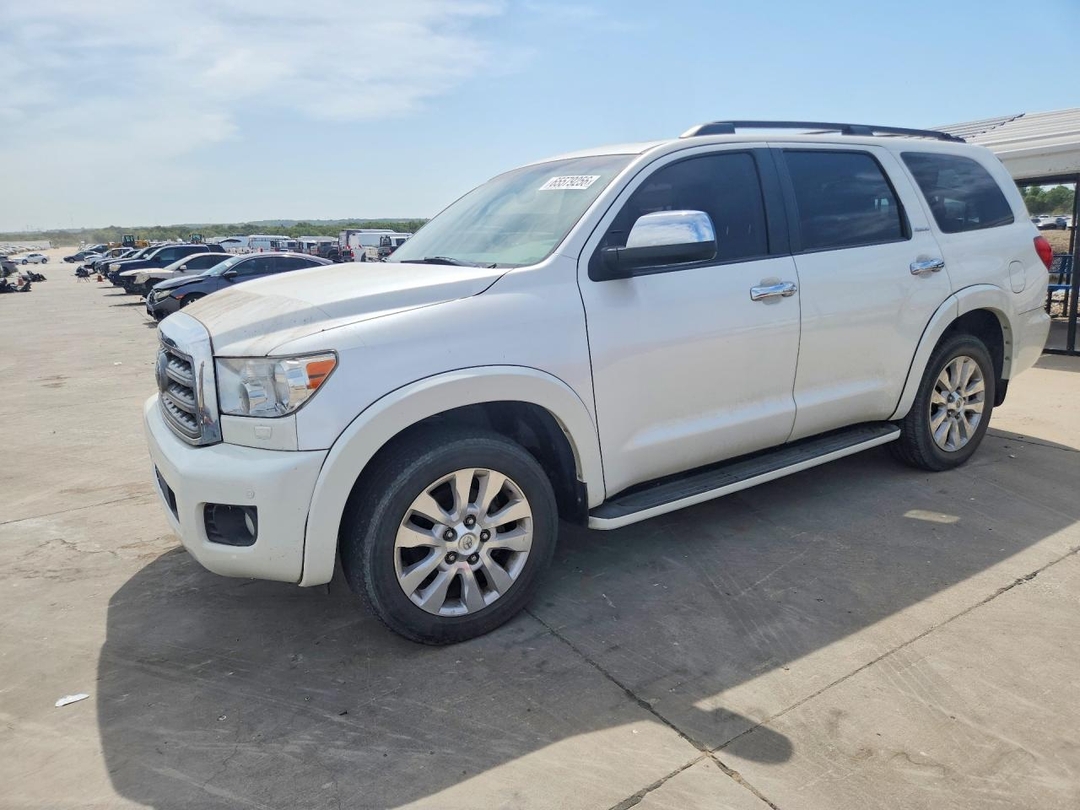 Vue de 2016 TOYOTA SEQUOIA PLATINUM, angle 1